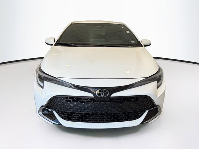 Used 2023 Toyota Corolla XSE FWD image 2