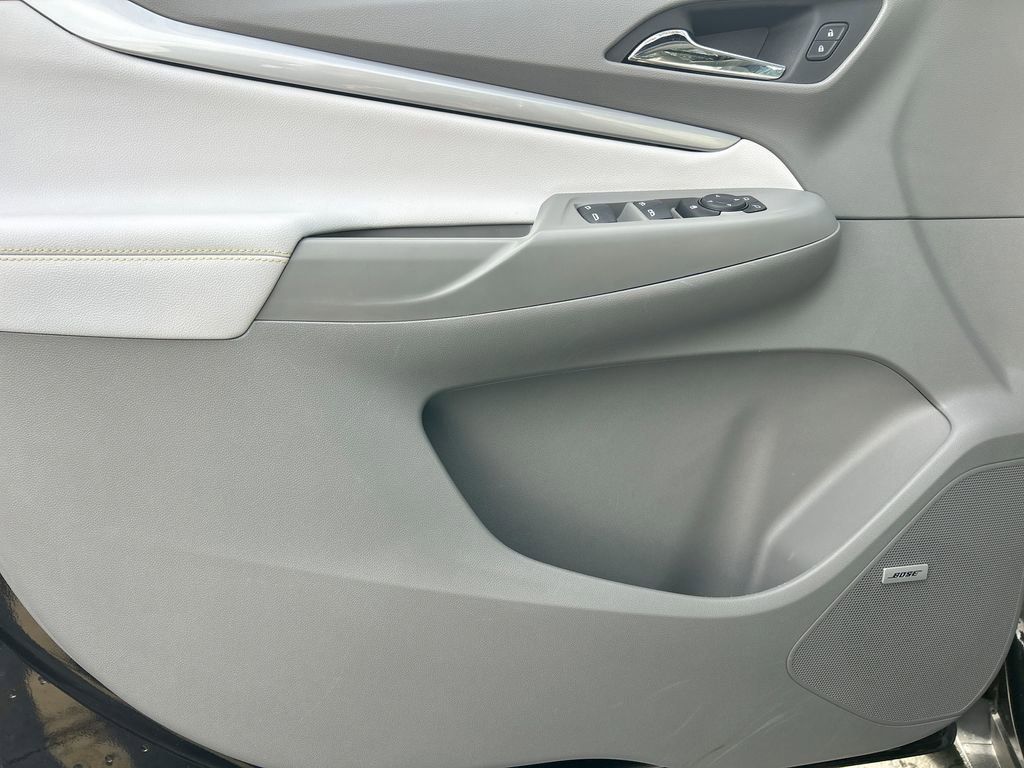 Certified 2022 Chevrolet Bolt EUV Premier w/ Launch Edition image 24
