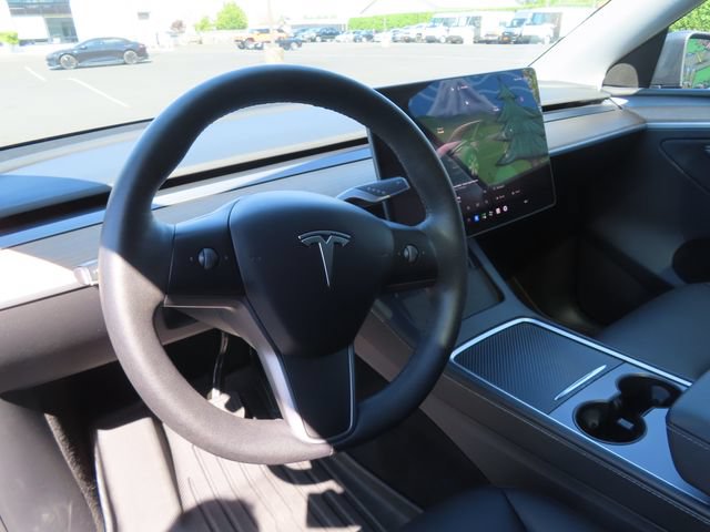 Used 2023 Tesla Model Y Long Range AWD/4WD image 13