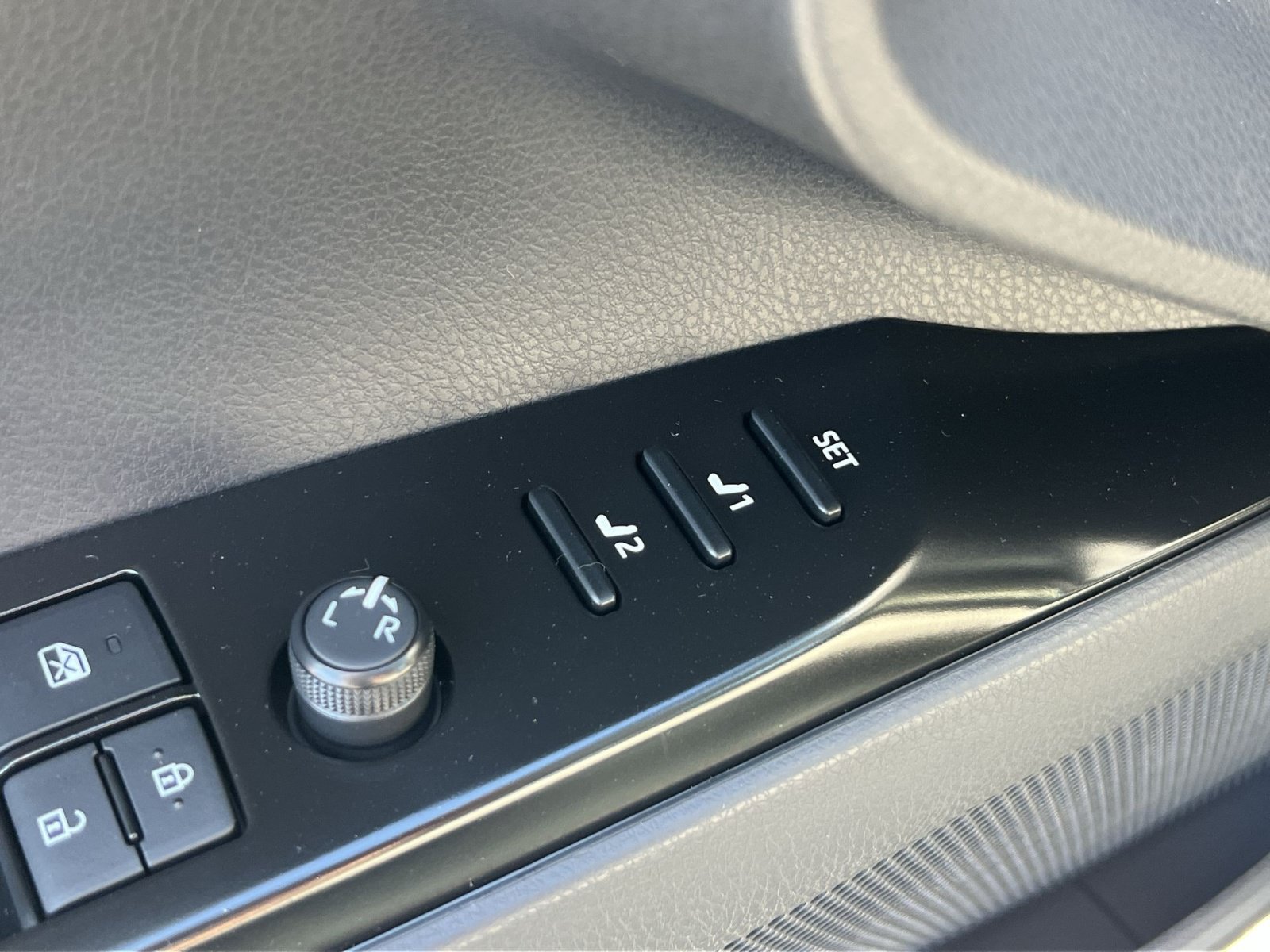 New 2026 Toyota Camry XLE FWD image 24