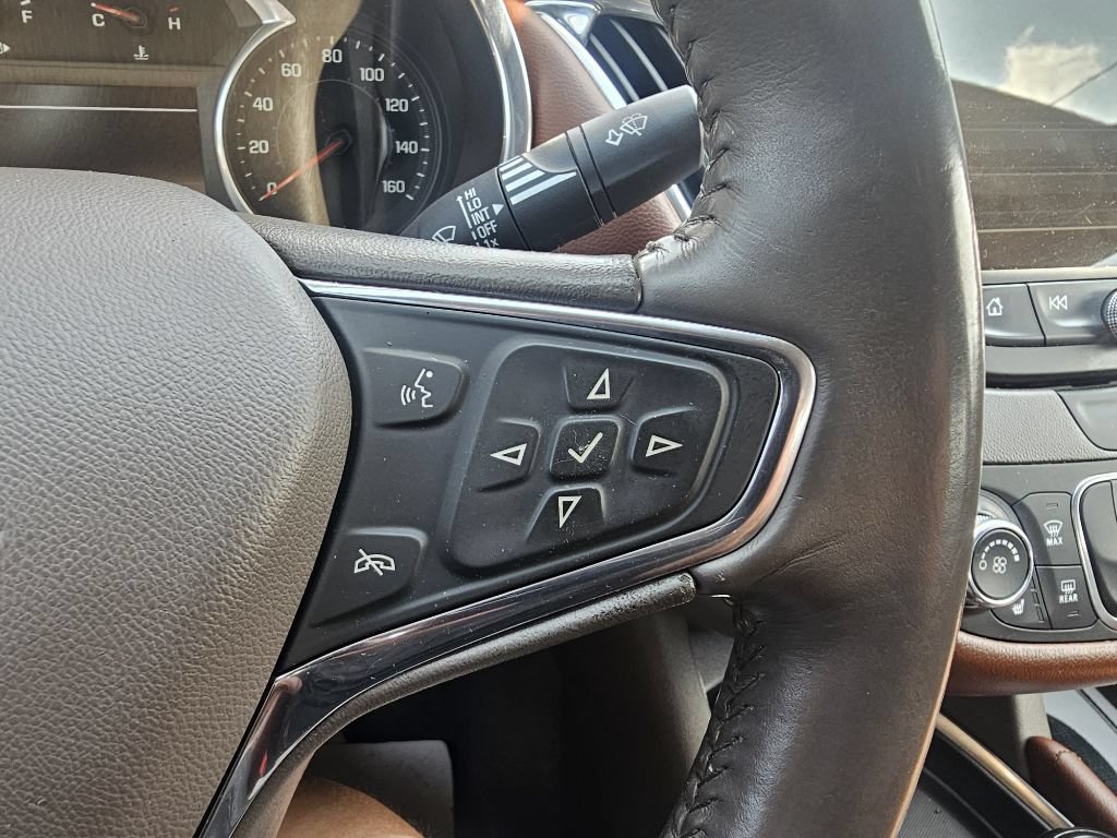 Used 2016 Chevrolet Malibu LT w/ Leather Package FWD image 19