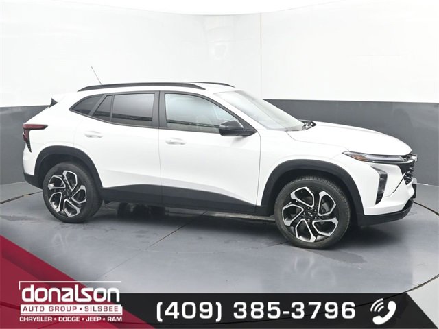 Used 2024 Chevrolet Trax RS image 1