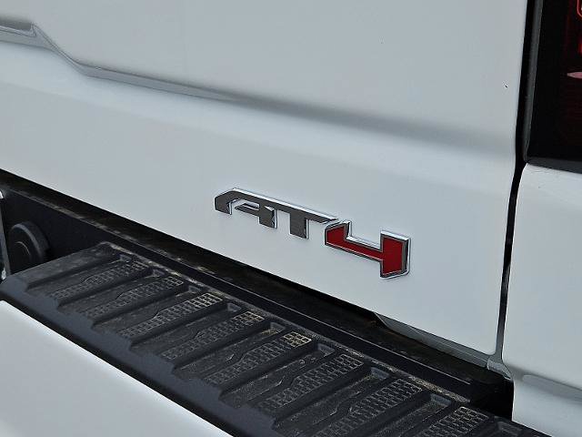 New 2026 GMC Sierra 1500 AT4 w/ AT4 Premium Package AWD/4WD image 21