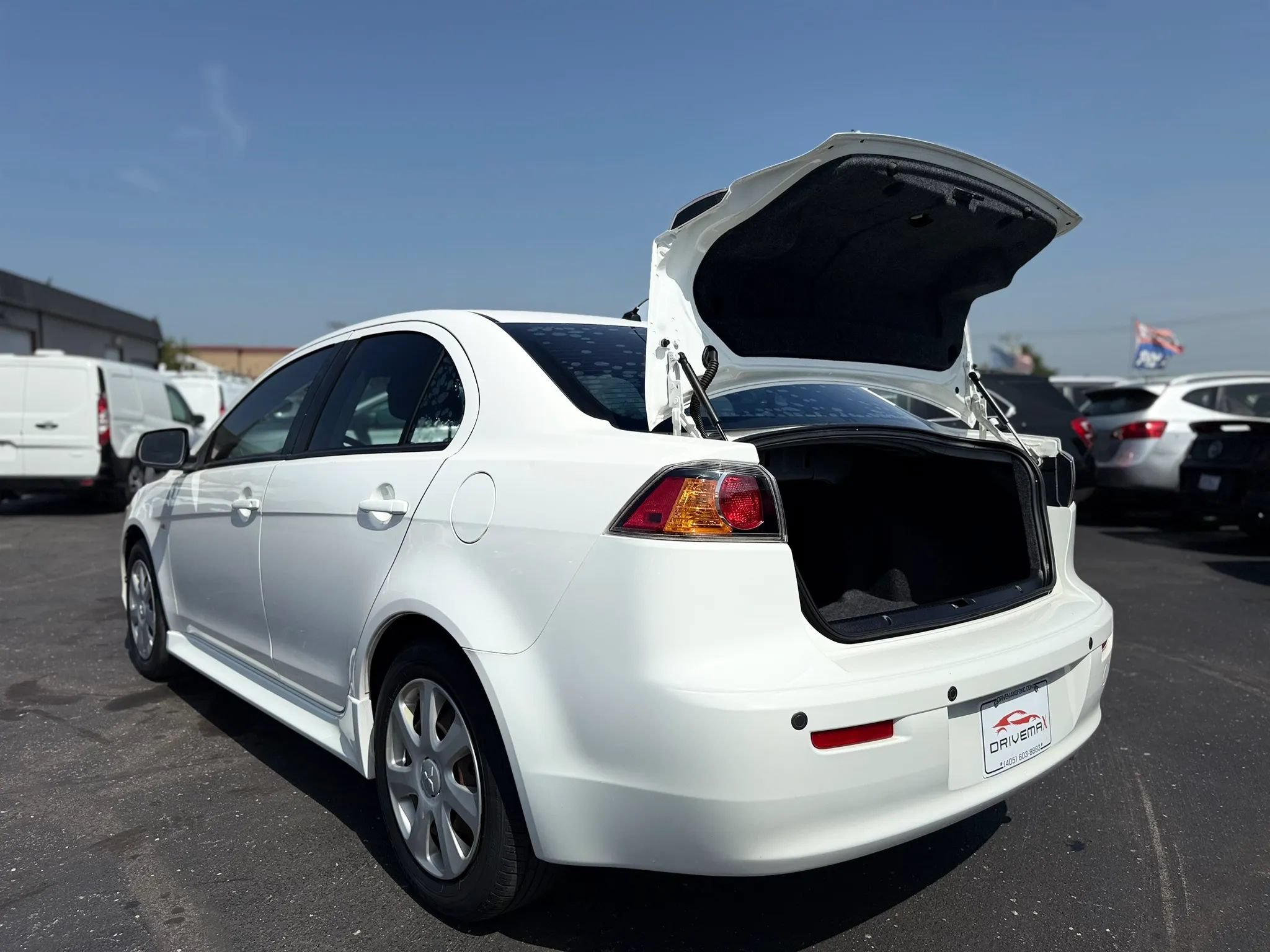 Used 2014 Mitsubishi Lancer ES FWD image 8