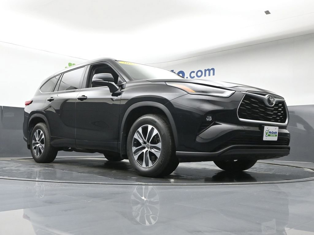 Used 2023 Toyota Highlander L image 27