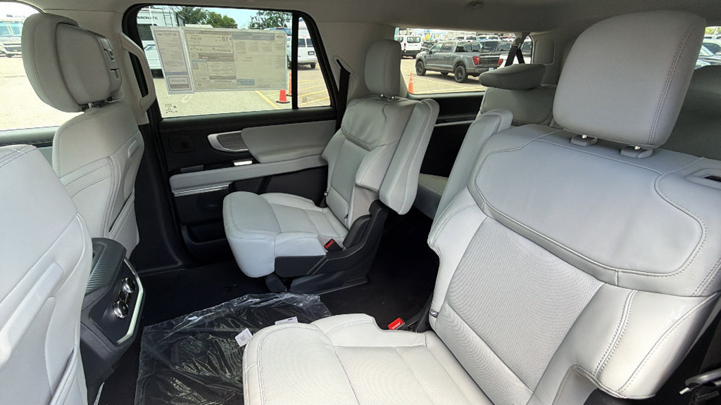 New 2027 Ford Expedition Max Platinum w/ Driver's Package AWD/4WD image 25