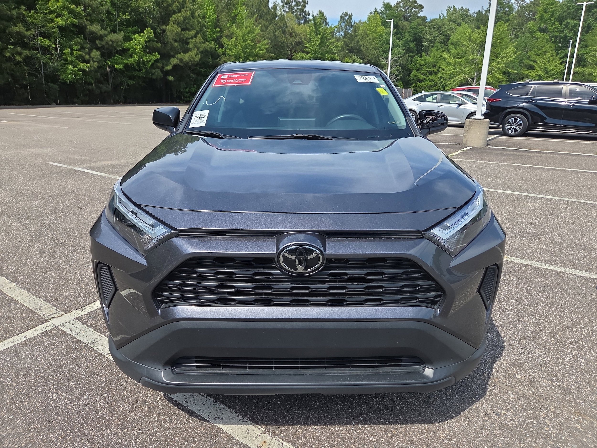 Used 2024 Toyota RAV4 LE FWD image 8