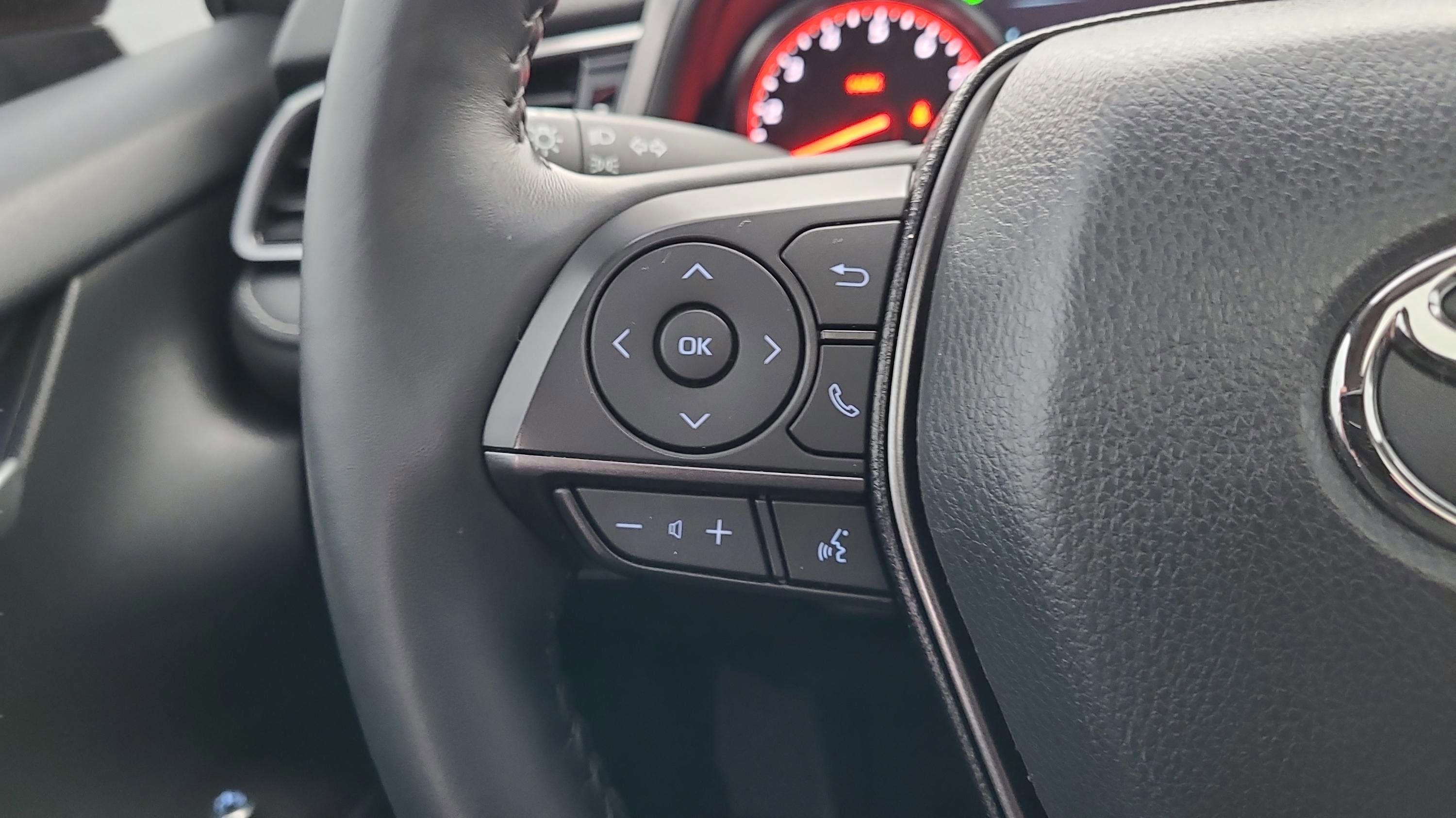 Used 2023 Toyota Camry XSE image 14