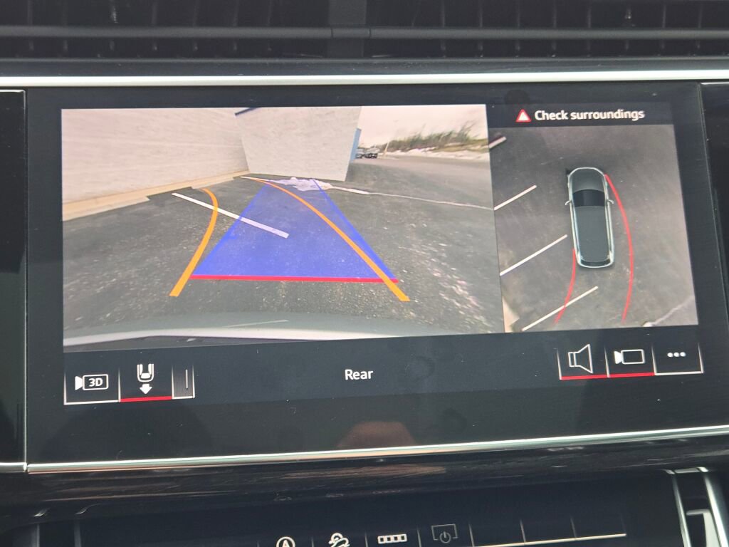 Used 2025 Audi Q7 3.0T Premium Plus image 29