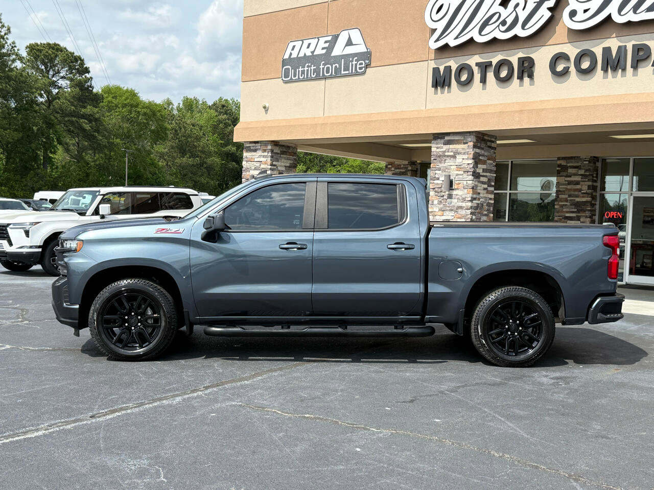 Used 2020 Chevrolet Silverado 1500 RST w/ All-Star Edition image 2