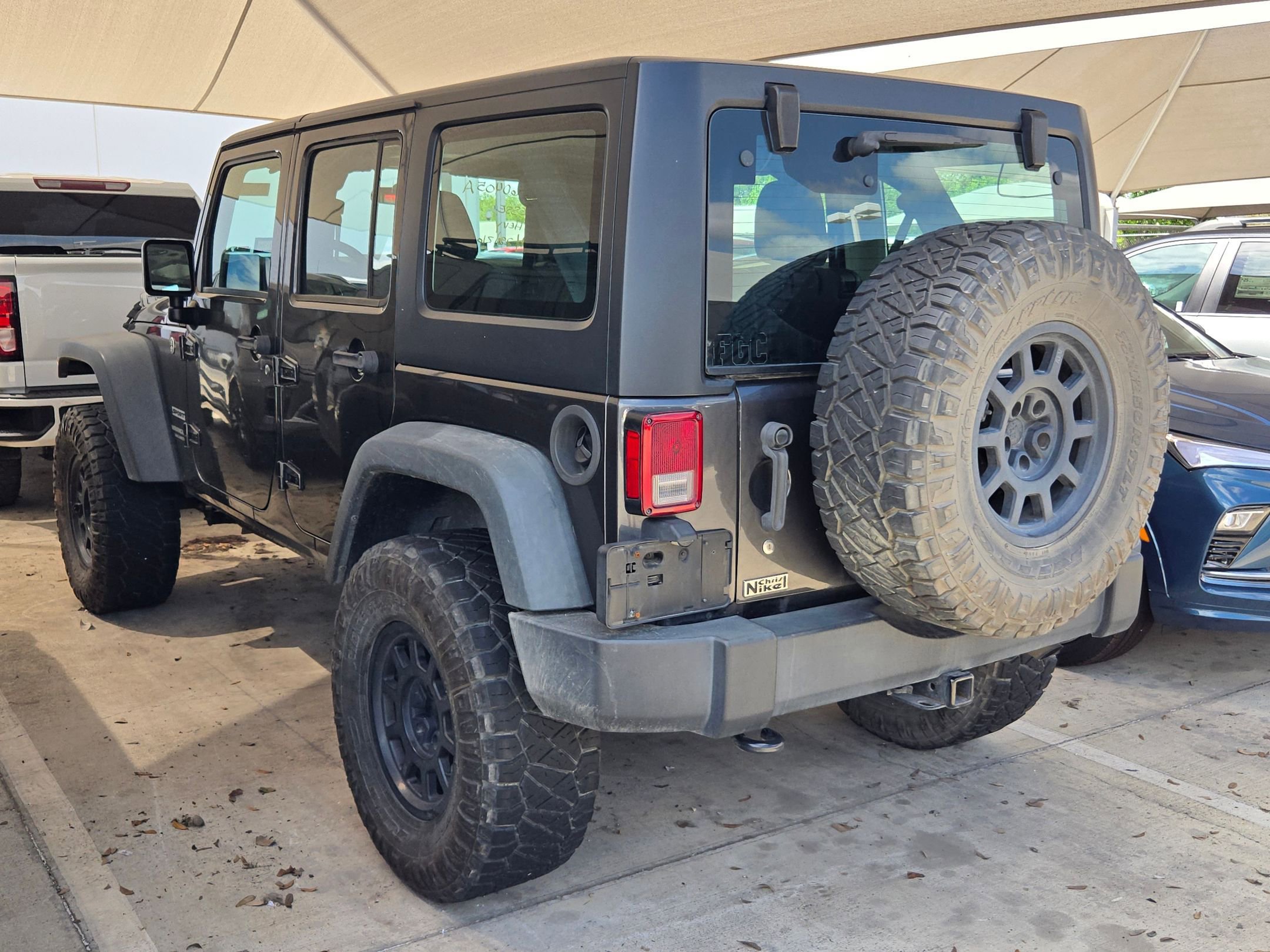 Used 2017 Jeep Wrangler Unlimited Sport AWD/4WD image 5