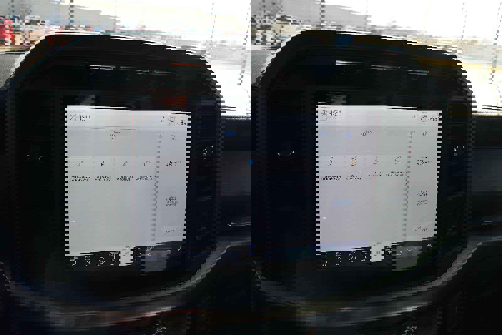 Used 2023 Ford F150 Lariat w/ Equipment Group 502A High image 32