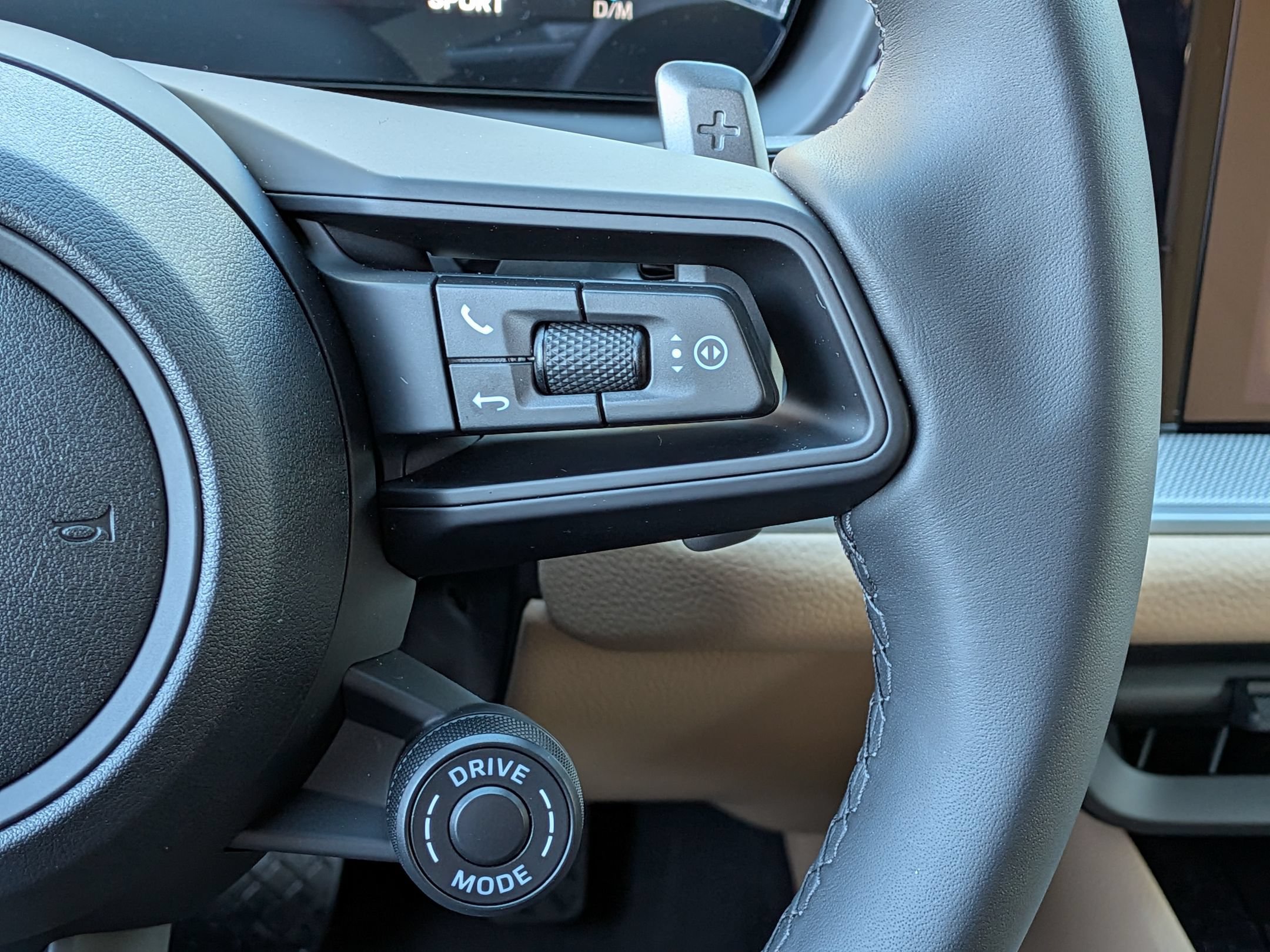 New 2026 Porsche Cayenne Coupe AWD/4WD image 10