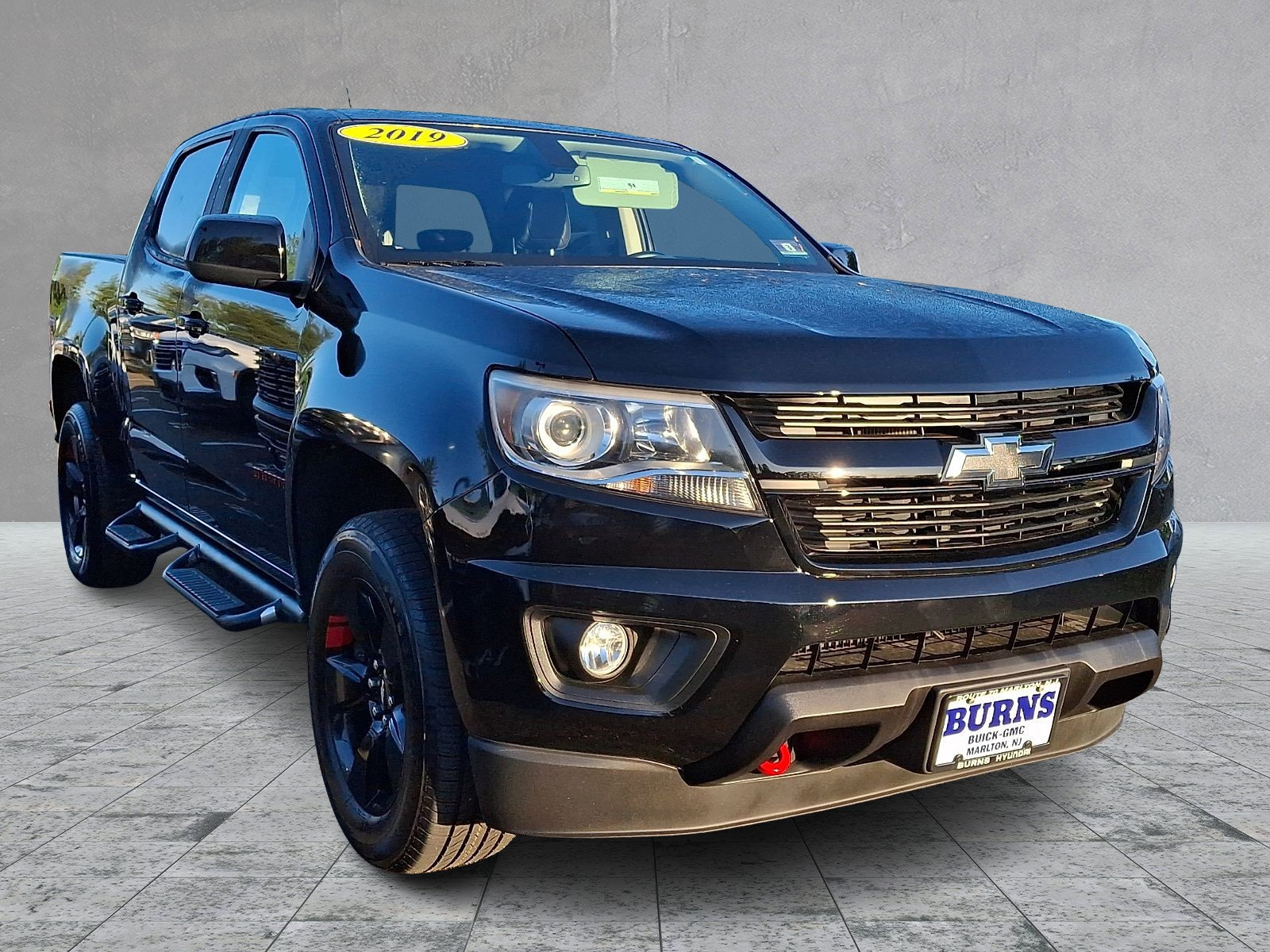 Used 2019 Chevrolet Colorado LT w/ Redline Special Edition AWD/4WD image 3