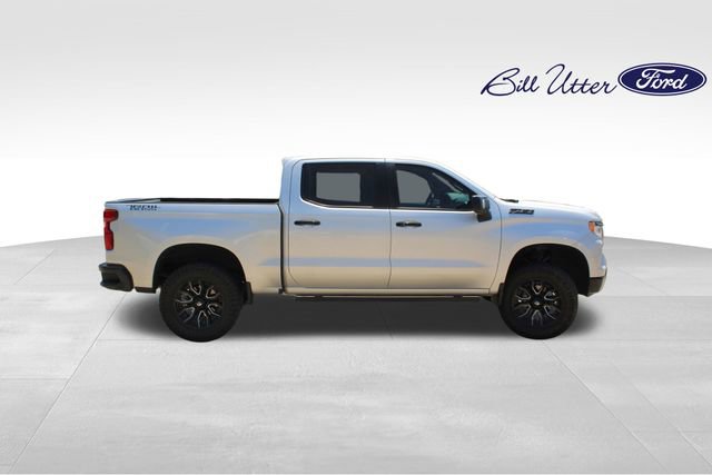 Used 2022 Chevrolet Silverado 1500 LT Trail Boss w/ LT Trail Boss Premium Package AWD/4WD image 4