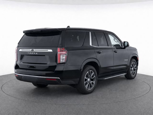Used 2024 Chevrolet Tahoe LS w/ Driver Alert Package AWD/4WD image 4