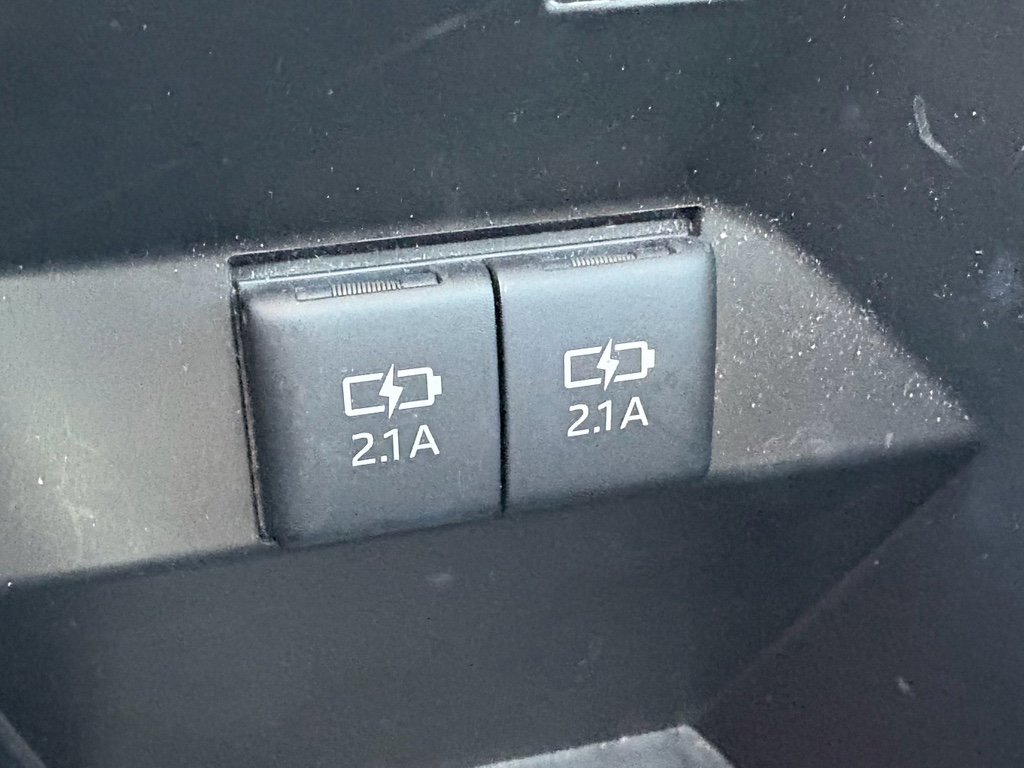 Used 2018 Toyota Camry XLE image 23