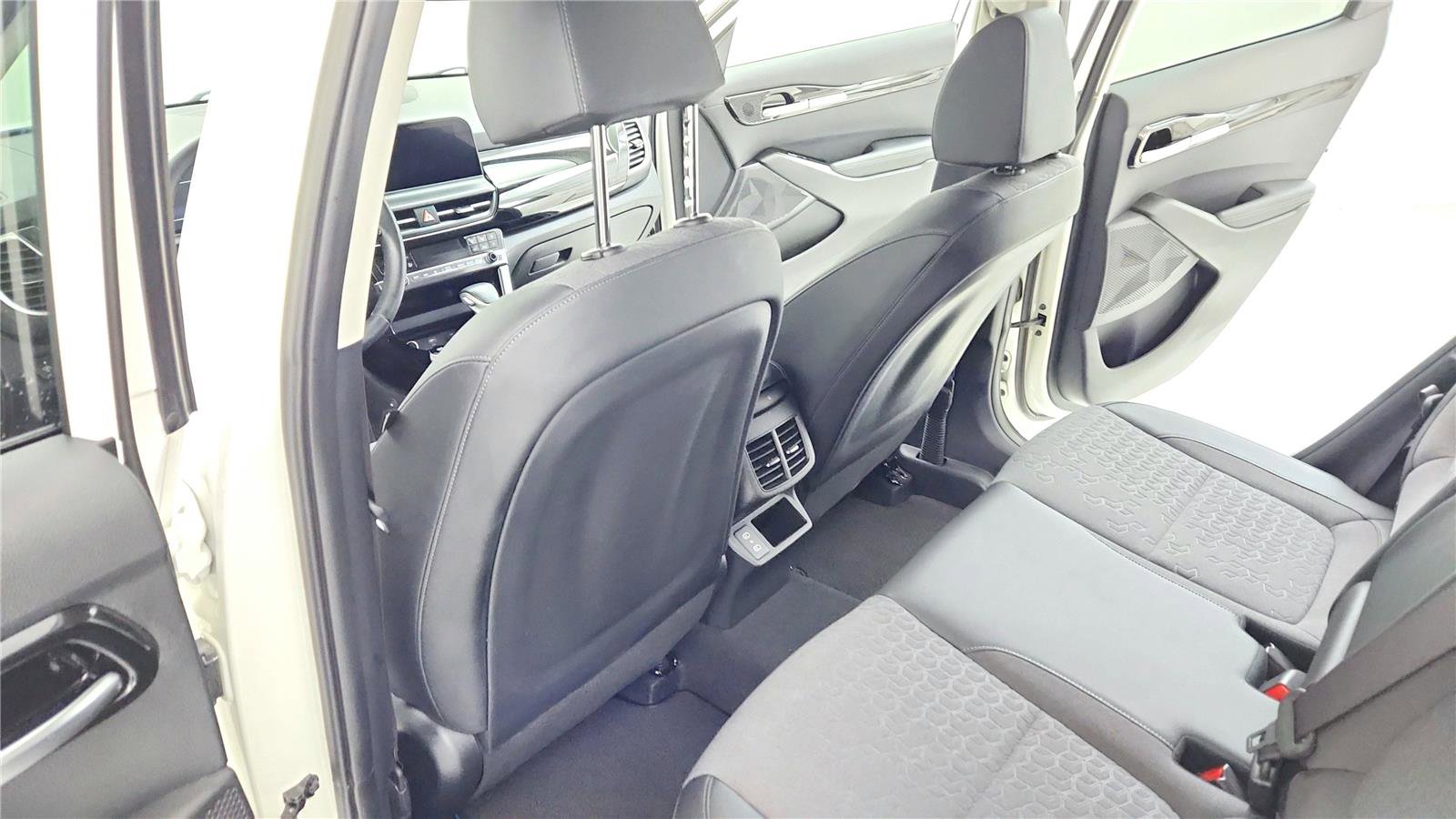 Used 2024 Kia Seltos X-Line image 16