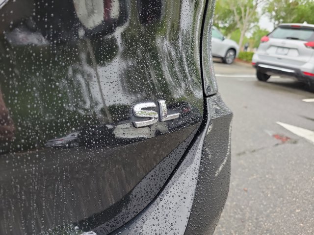 Used 2018 Nissan Rogue SL w/ Premium Package image 10