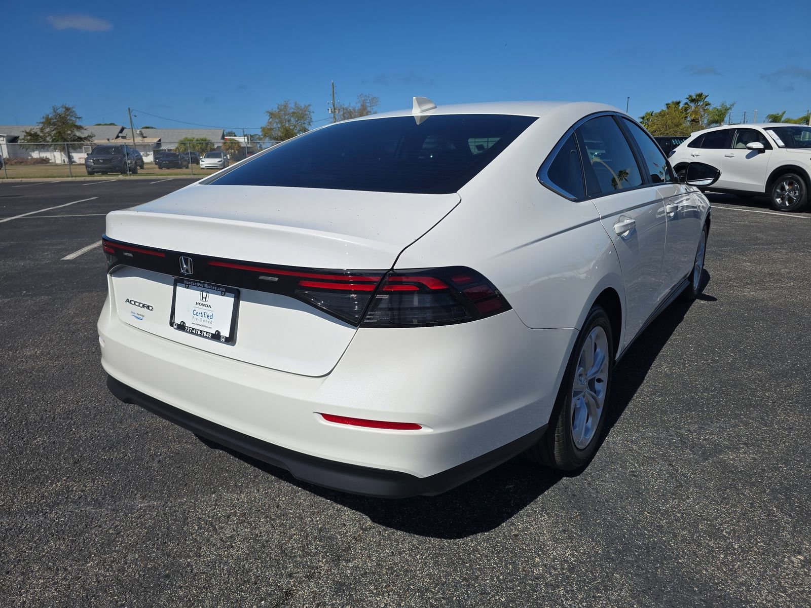 Certified 2025 Honda Accord LX image 4