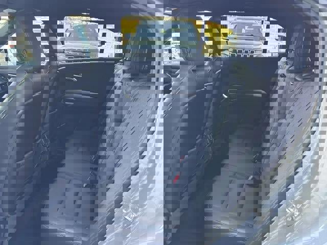 Used 2025 Cadillac XT4 Premium Luxury FWD image 21