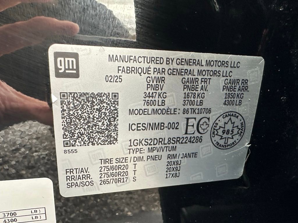 Used 2025 GMC Yukon Denali w/ Sun & Power Step Package image 30