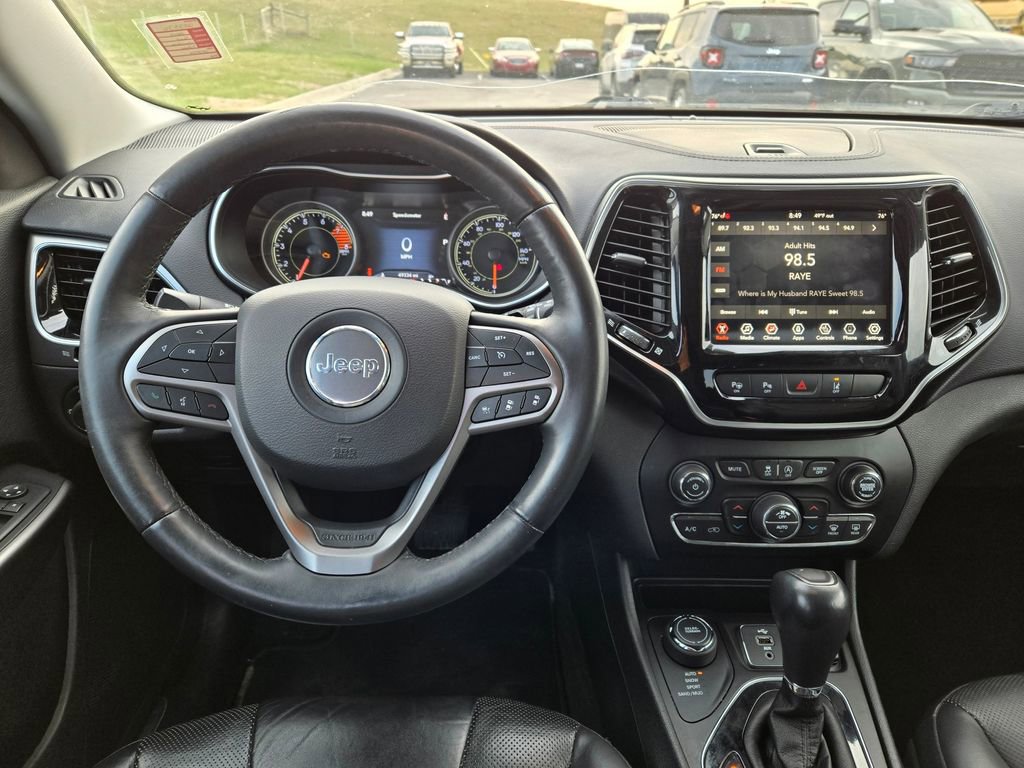 Used 2019 Jeep Cherokee Limited w/ Technology Group image 19