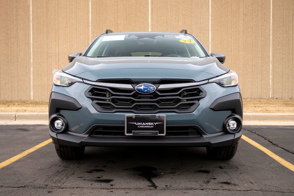 Used 2024 Subaru Crosstrek 2.0i Premium image 3