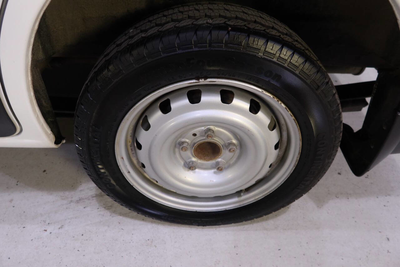 Used 2017 Nissan NV200 S w/ Back Door Glass Package FWD image 29