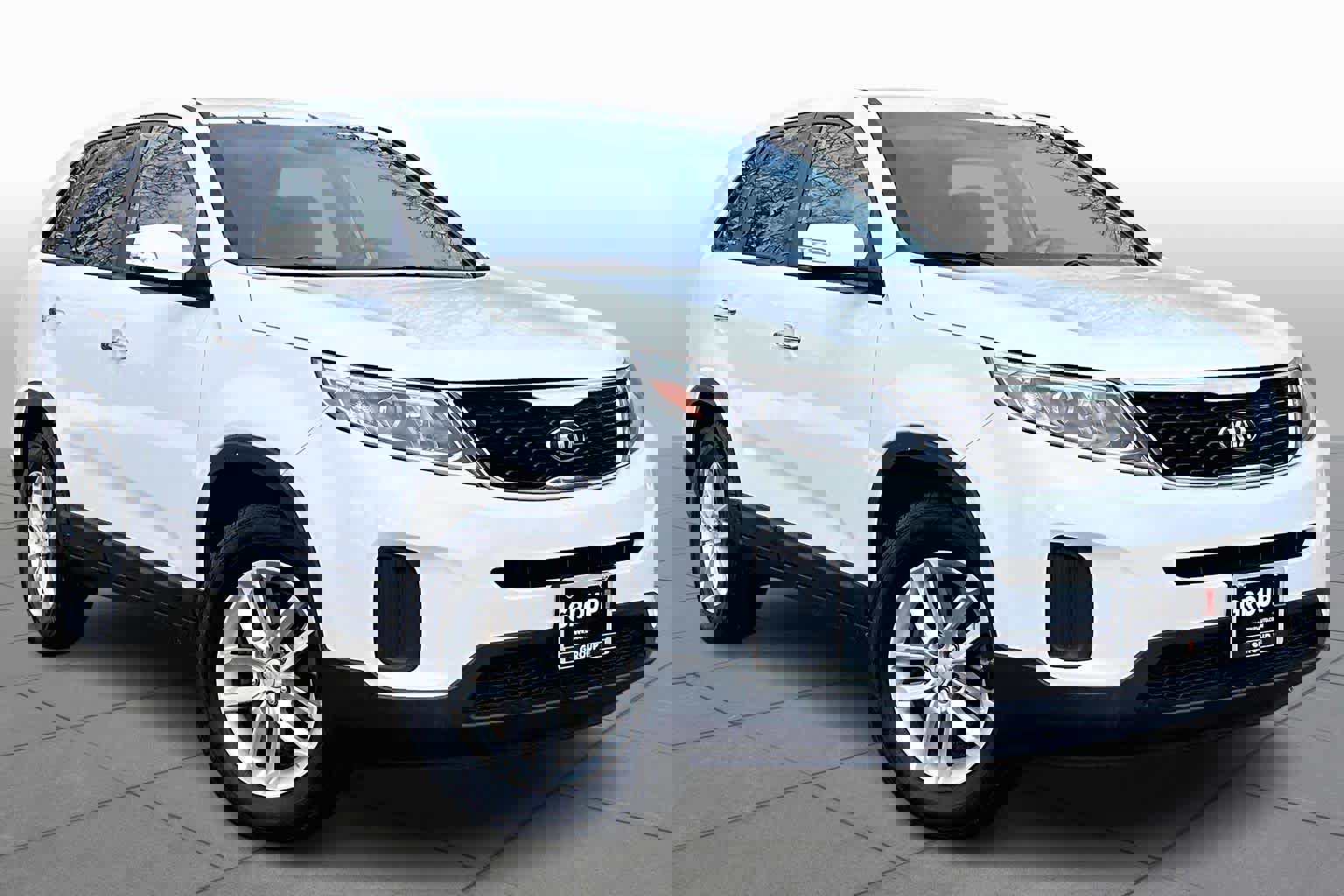 Used 2014 Kia Sorento LX image 3