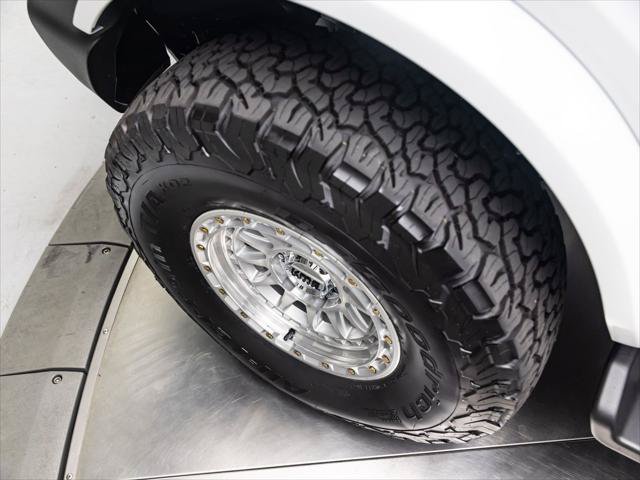 New 2026 Ford Bronco Outer Banks AWD/4WD image 13