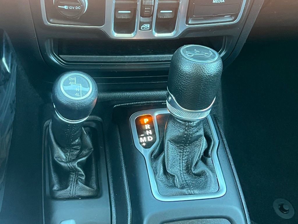 Used 2018 Jeep Wrangler Unlimited Sport S image 30