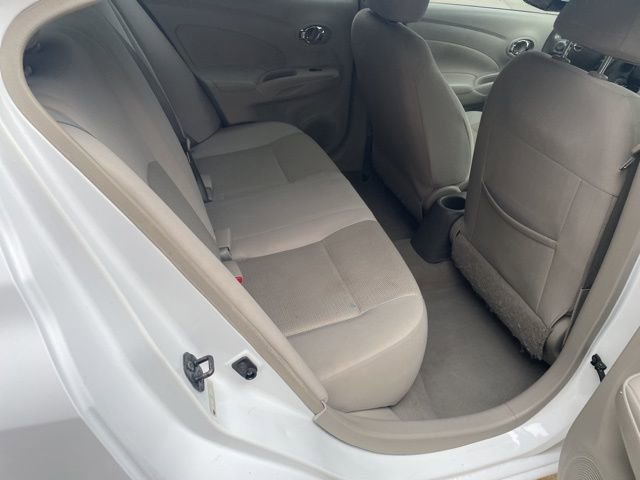 Used 2012 Nissan Versa SL image 17