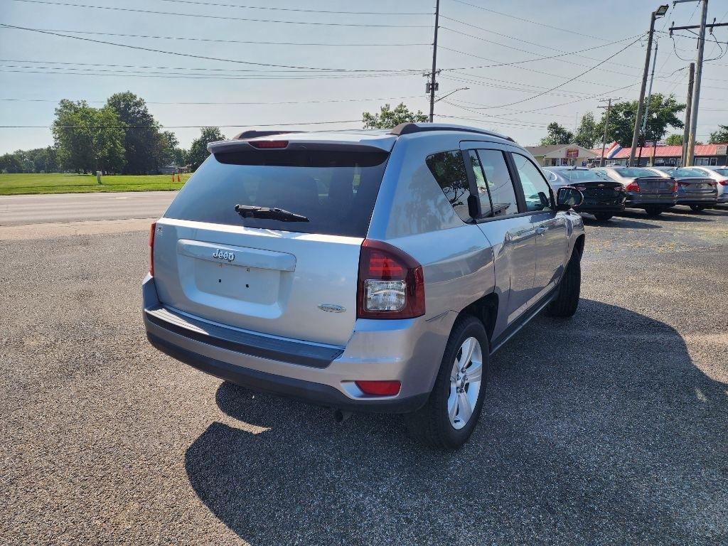 Used 2015 Jeep Compass Sport w/ Power Value Group AWD/4WD image 4