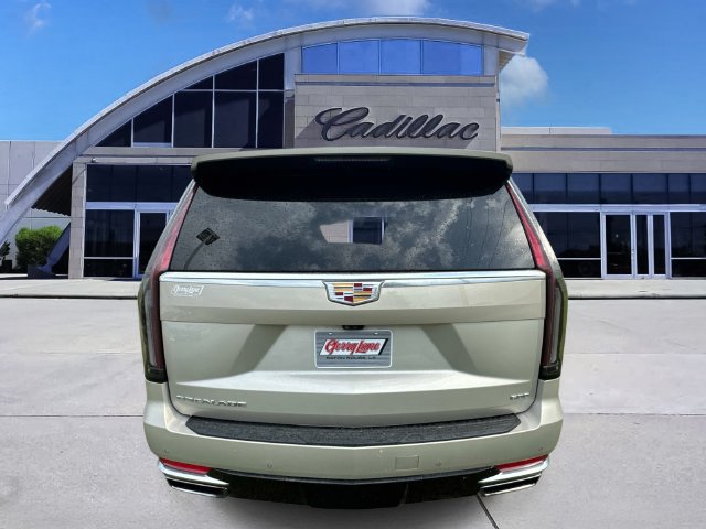 Certified 2023 Cadillac Escalade Premium Luxury w/ Performance Package RWD image 5