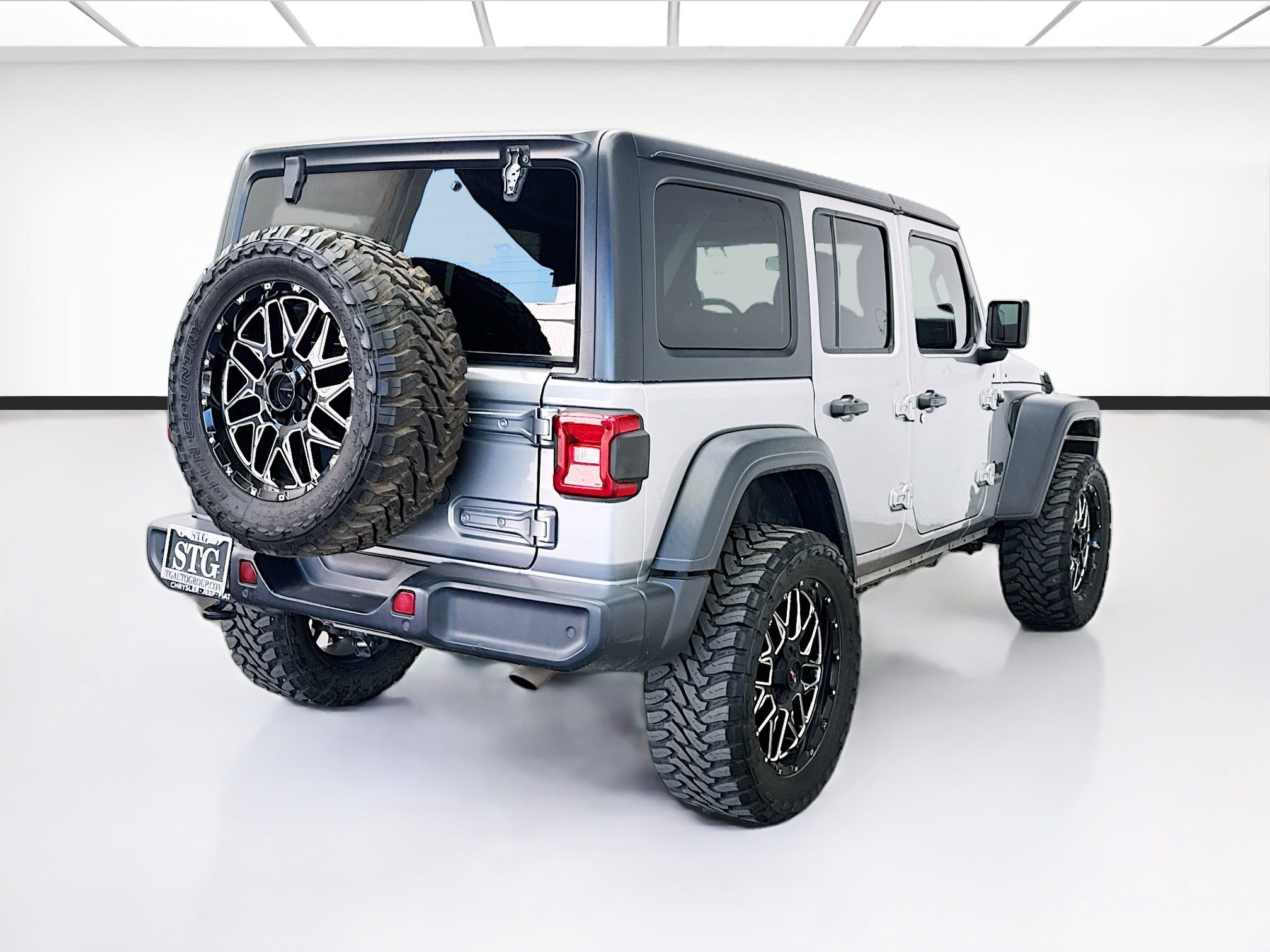 Used 2020 Jeep Wrangler Unlimited Sport AWD/4WD image 4