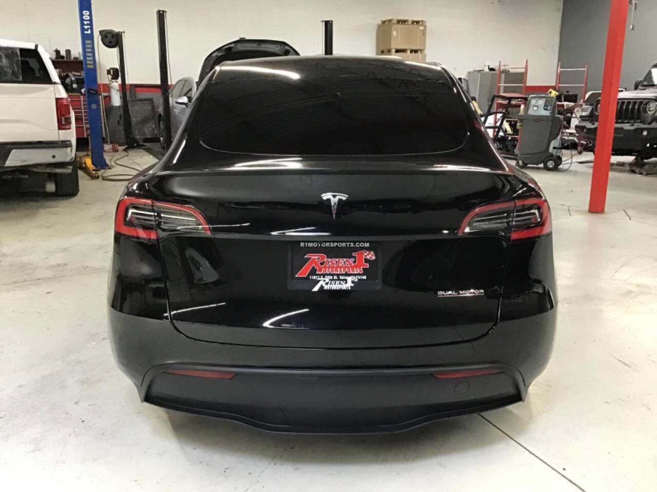 Used 2021 Tesla Model Y Performance AWD/4WD image 6