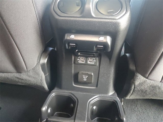 Used 2023 Jeep Gladiator Rubicon image 9