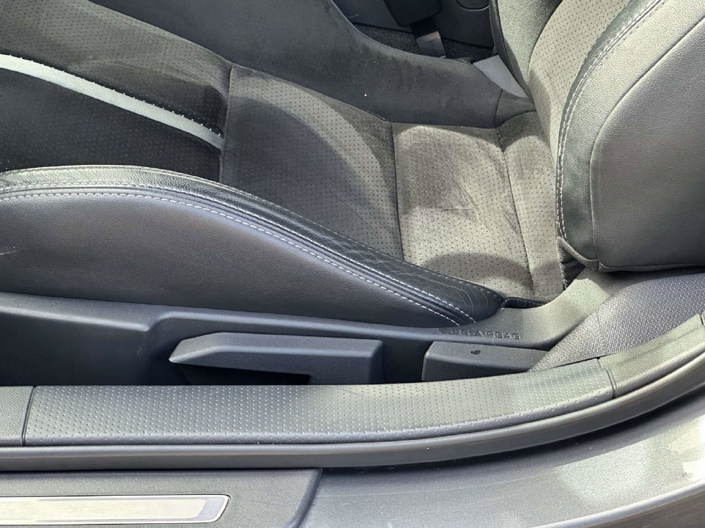 Used 2022 Toyota GR86 Premium w/ ALL Weather Mat Package (TMS) RWD image 12