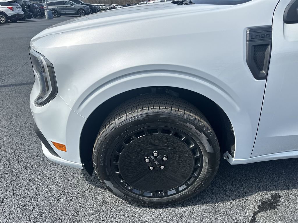 New 2026 Ford Maverick Lobo AWD/4WD image 16