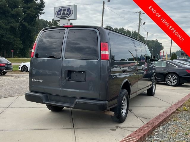 Used 2016 Chevrolet Express 3500 LT w/ LT Preferred Equipment Group image 7