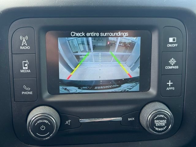 Used 2016 Jeep Renegade Limited AWD/4WD image 4
