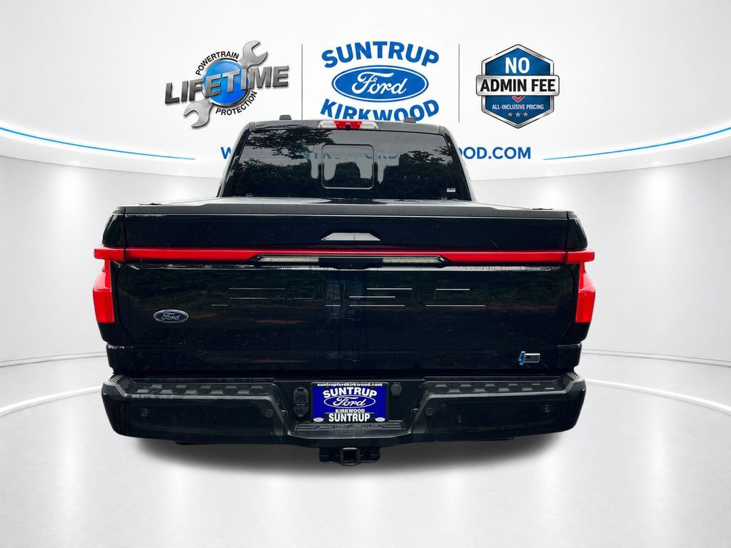 Used 2022 Ford F150 Lightning Lariat AWD/4WD image 4
