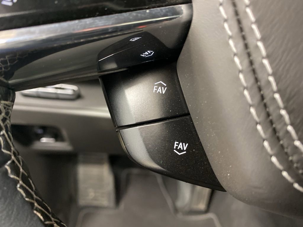 Certified 2022 Chevrolet Corvette Stingray Premium Conv w/ Z51 Performance Package RWD image 32