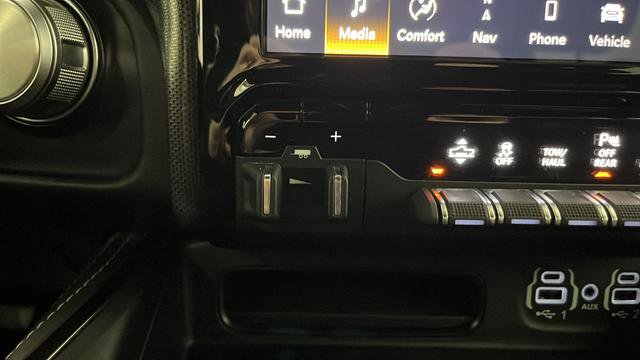 Used 2023 RAM 1500 Limited AWD/4WD image 31