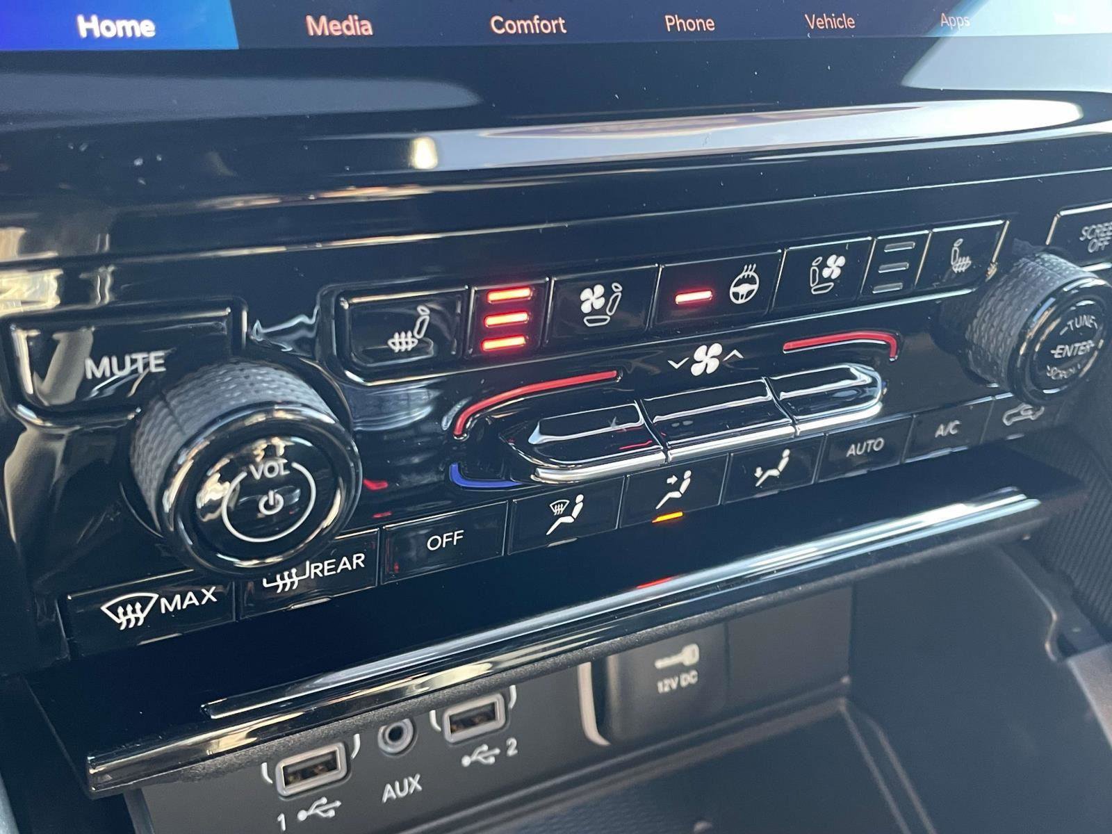 New 2025 Jeep Grand Cherokee L Limited video 4