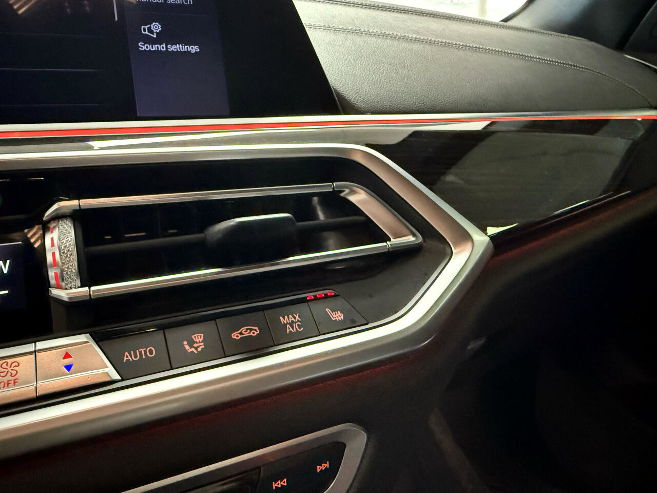 Used 2019 BMW X5 xDrive40i w/ Premium Package 2 image 21