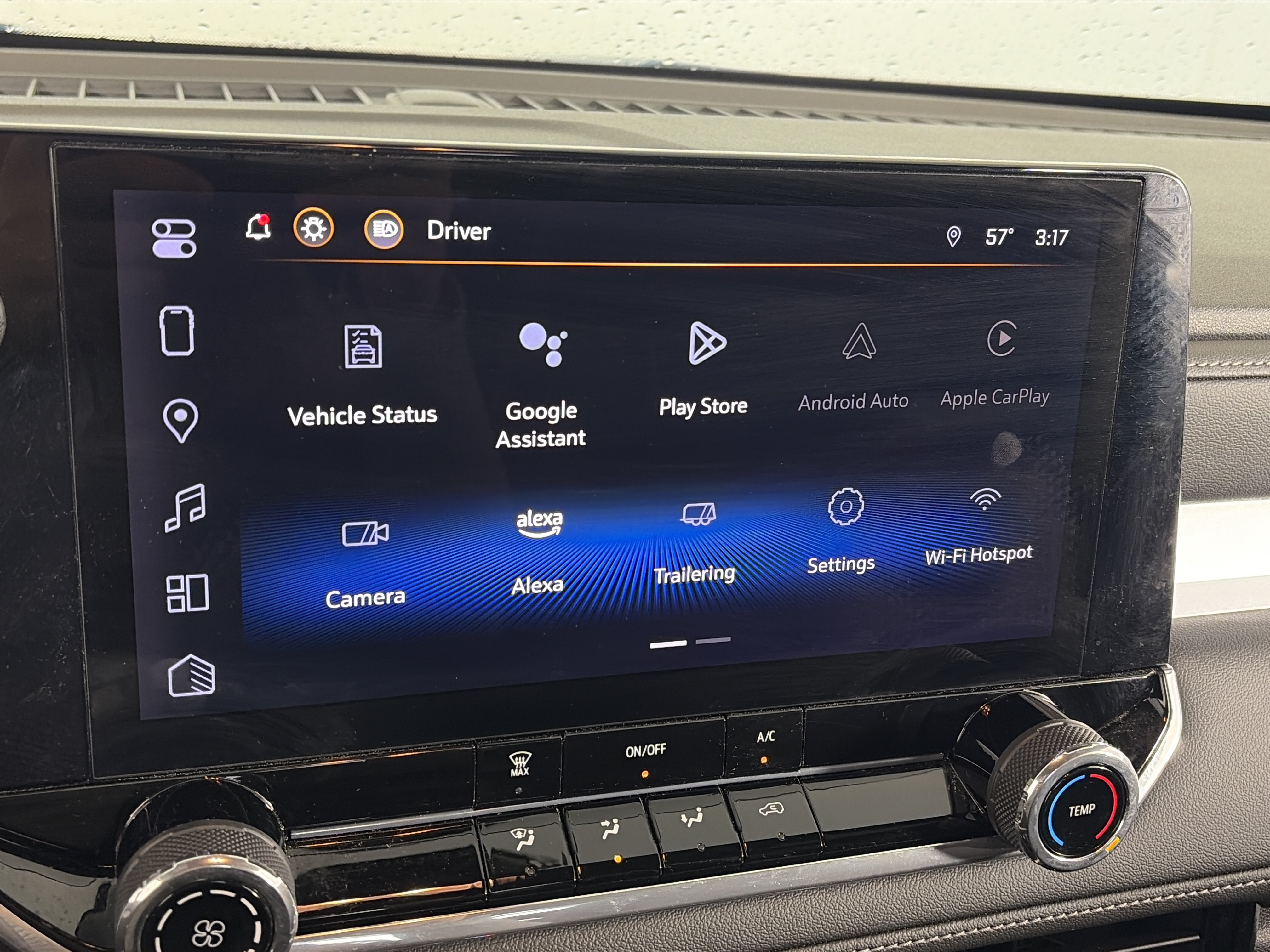 Used 2023 Chevrolet Colorado LT w/ Advanced Trailering Package AWD/4WD image 5