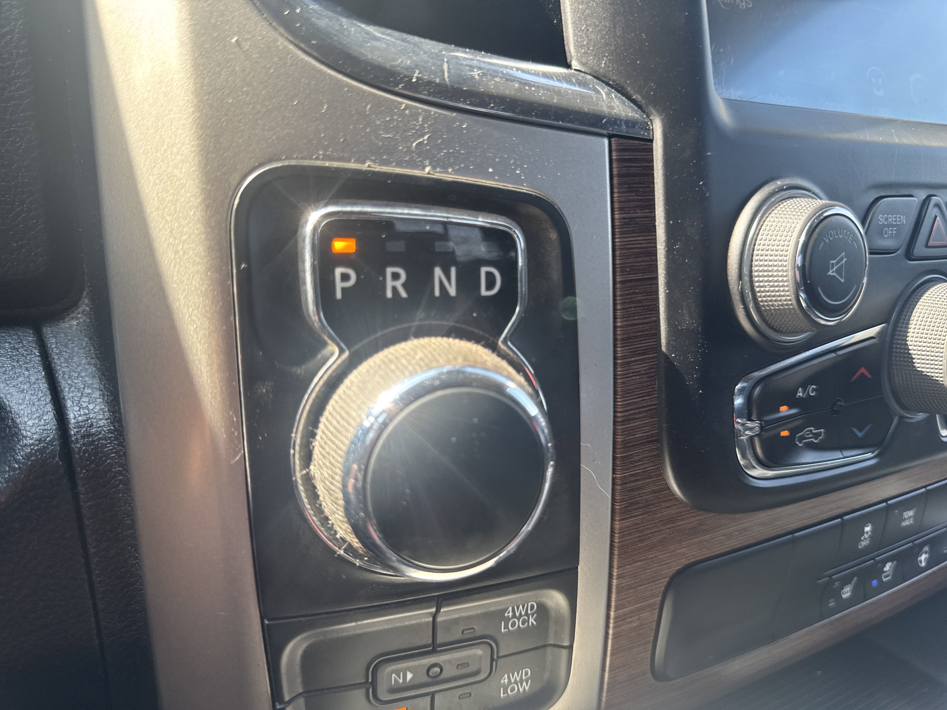 Used 2016 RAM 1500 Laramie w/ Convenience Group image 22