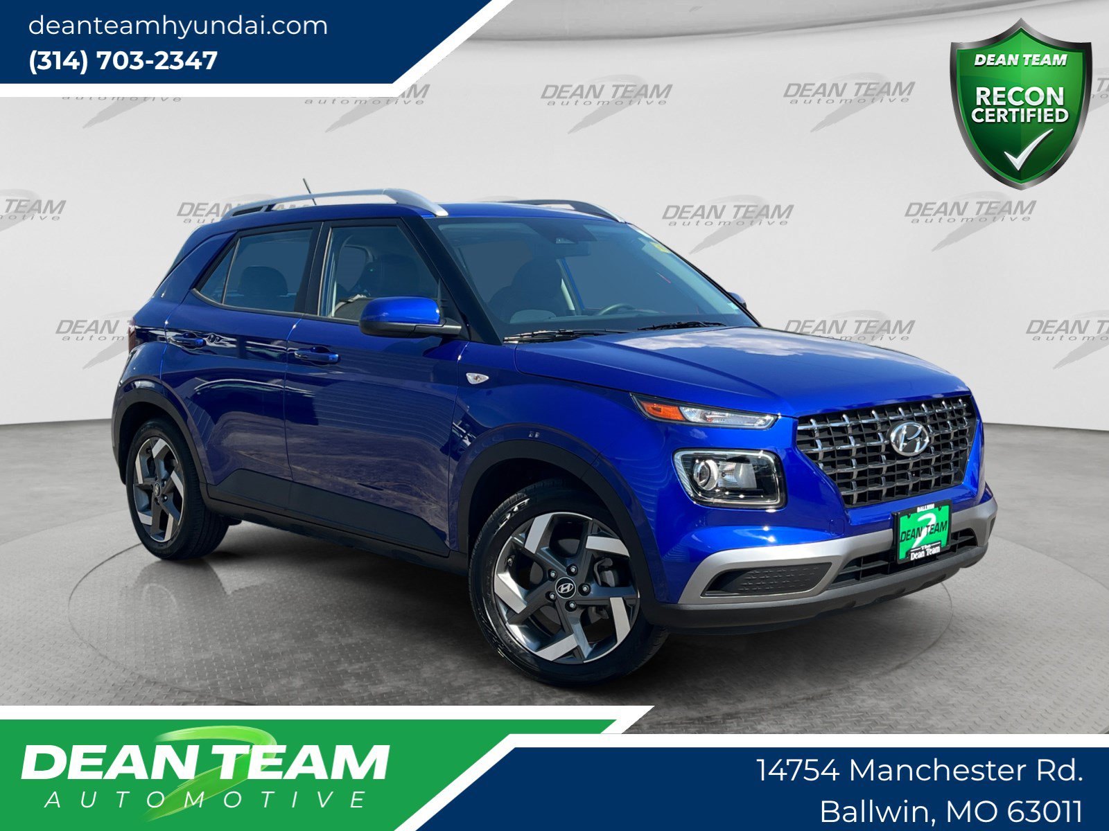 Used 2024 Hyundai Venue SEL FWD image 1